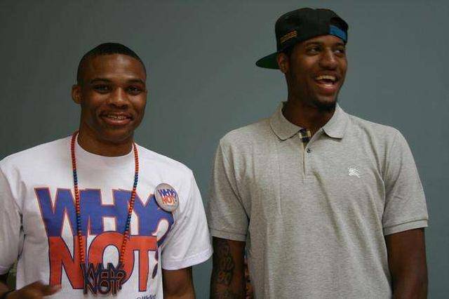 夹击把球提 夹击把球提