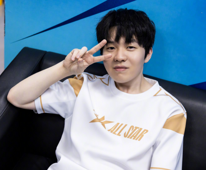 靠的不只是 靠的不只是